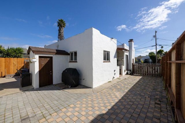 62 Buena Vista Street, Salinas, CA 93901