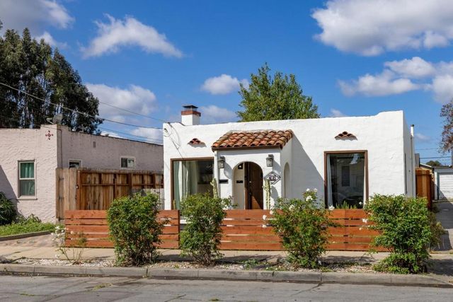 62 Buena Vista Street, Salinas, CA 93901