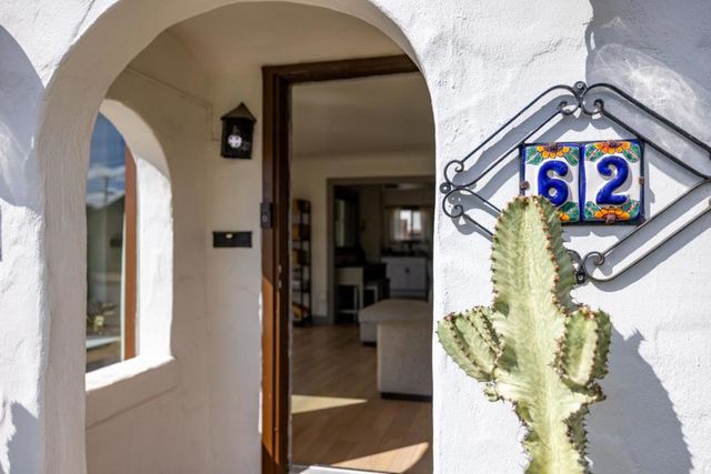 62 Buena Vista Street, Salinas, CA 93901