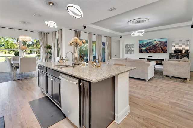 122 PENNYROYAL LANE, Deland, FL 32724