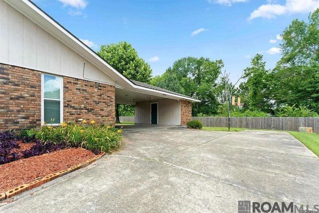 6362 Westridge Dr, Baton Rouge, LA 70817