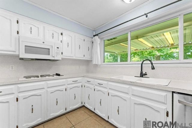 6362 Westridge Dr, Baton Rouge, LA 70817