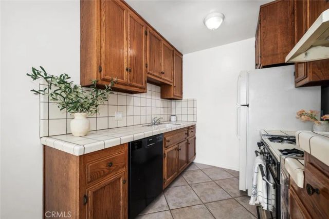 69 Glendora, Long Beach, CA 90803
