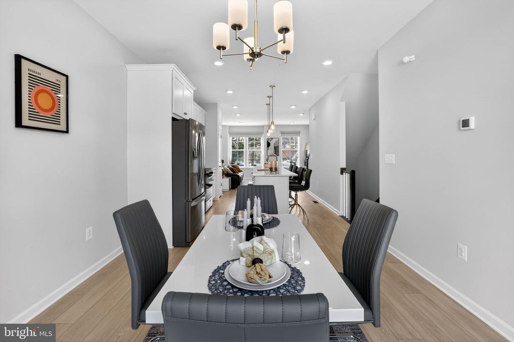 Image 13 of property listing at 1017 VILLAGE CLUB ALY, Montgomery Village, MD 20886