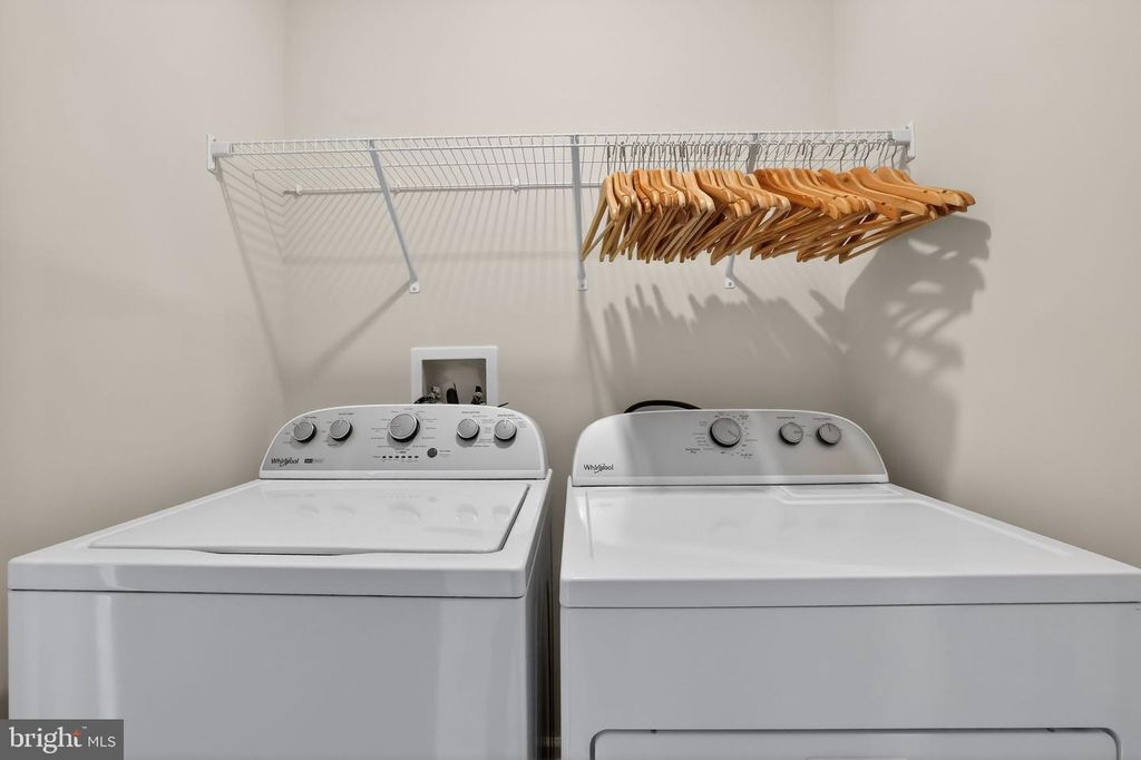 Image 30 of property listing at 1017 VILLAGE CLUB ALY, Montgomery Village, MD 20886