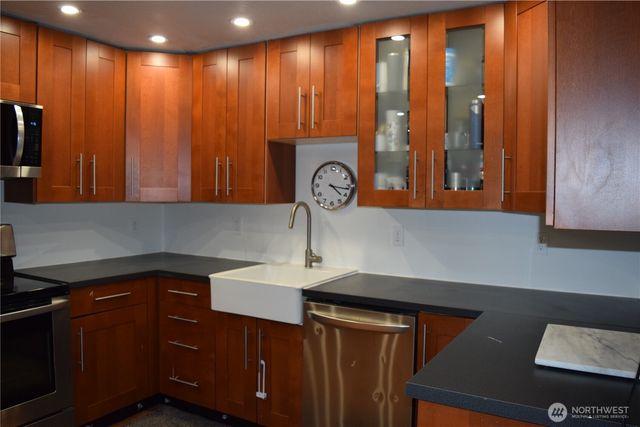 505 SW Shannon Drive, Port Orchard, WA 98367