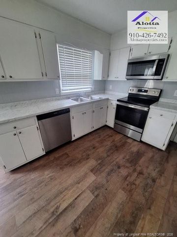5615 Dodge Drive, Fayetteville, NC 28303