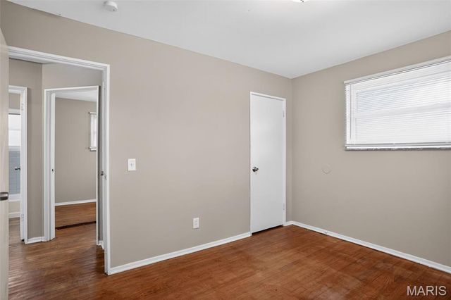 1146 Reale Avenue, St John, MO 63138
