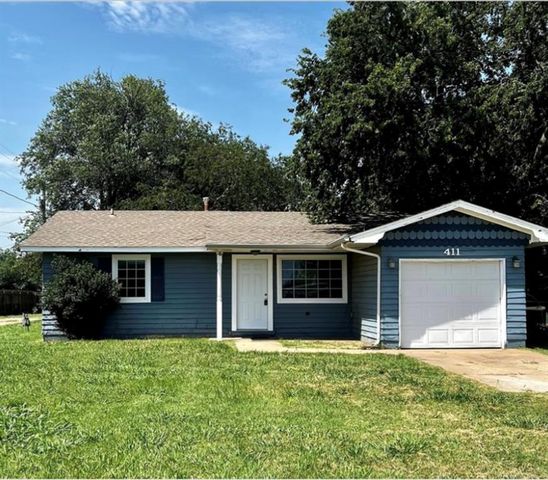 411 E Chestnut, Noble, OK 73068
