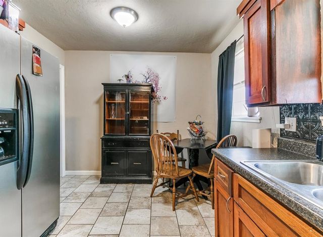 411 E Chestnut, Noble, OK 73068