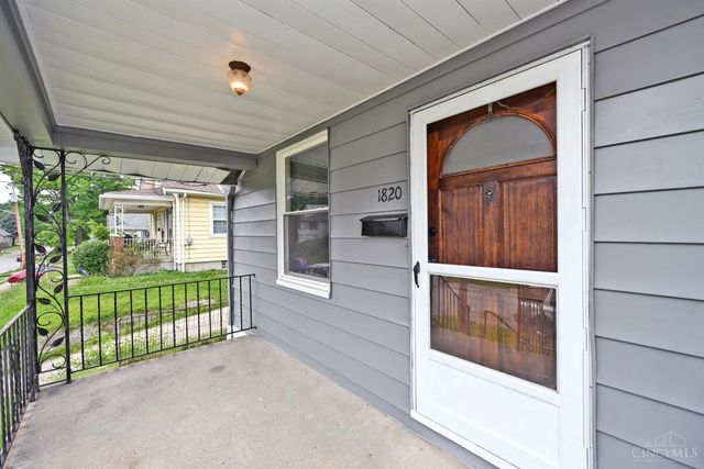 1820 De Armand Avenue, Cincinnati, OH 45239