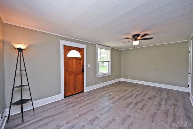 1820 De Armand Avenue, Cincinnati, OH 45239