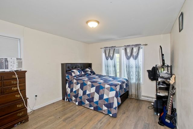 175 Bloomfield Street, Springfield, MA 01108