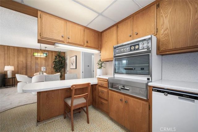 2660 Gondar Avenue, Long Beach, CA 90815