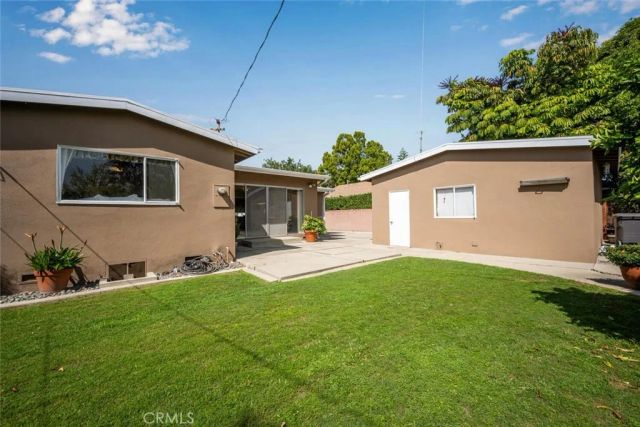 2660 Gondar Avenue, Long Beach, CA 90815