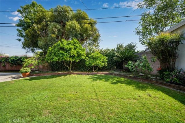 2660 Gondar Avenue, Long Beach, CA 90815