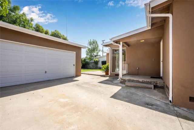 2660 Gondar Avenue, Long Beach, CA 90815