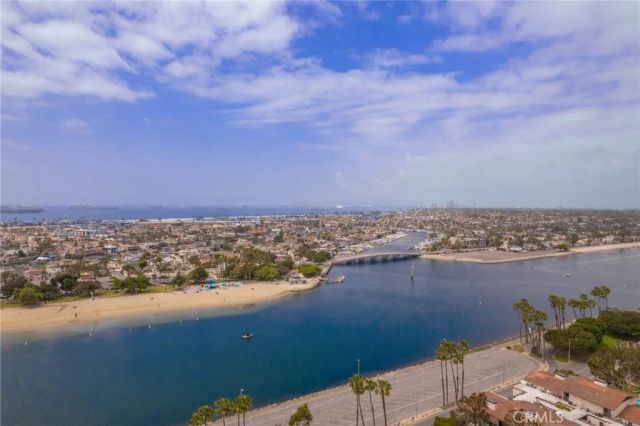 2660 Gondar Avenue, Long Beach, CA 90815