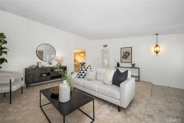 2660 Gondar Avenue, Long Beach, CA 90815