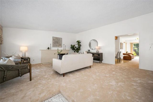 2660 Gondar Avenue, Long Beach, CA 90815