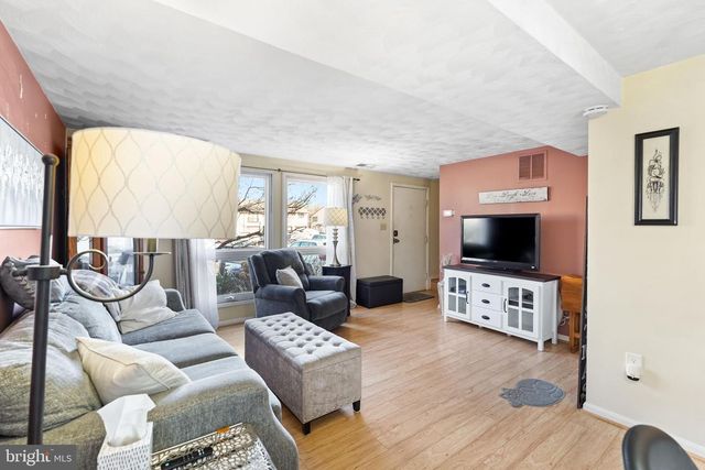 528 GLEN CT, Glen Burnie, MD 21061