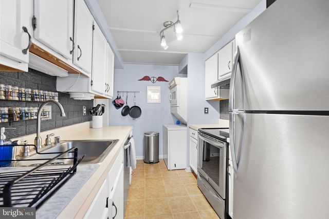 528 GLEN CT, Glen Burnie, MD 21061