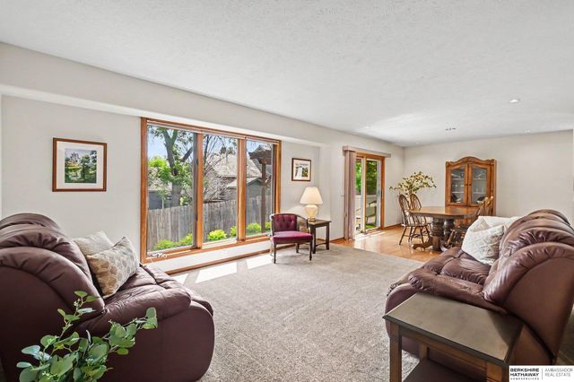 12329 Franklin Street, Omaha, NE 68154