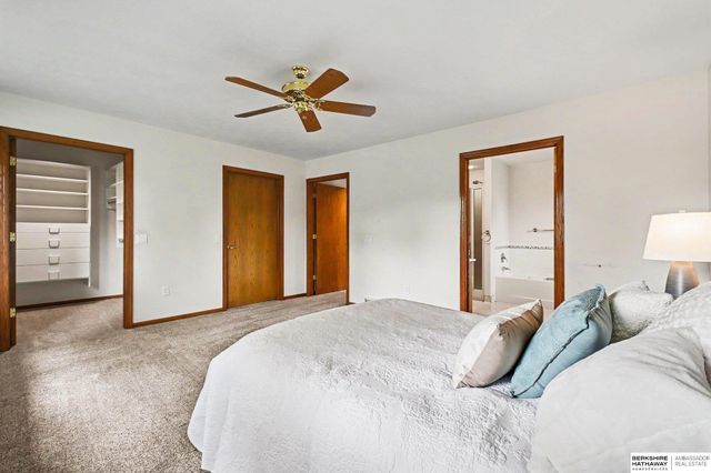 12329 Franklin Street, Omaha, NE 68154