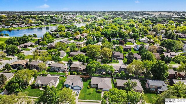 12329 Franklin Street, Omaha, NE 68154