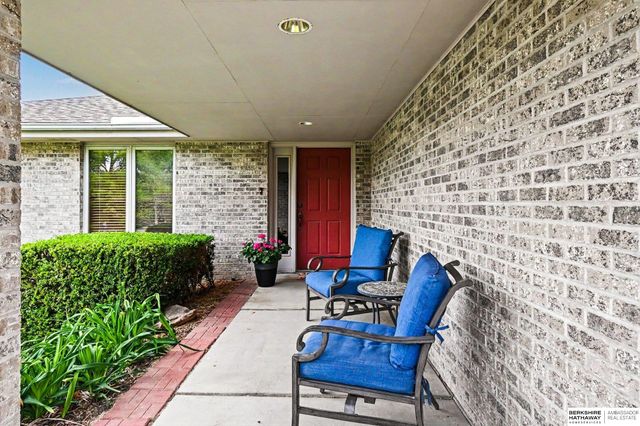 12329 Franklin Street, Omaha, NE 68154