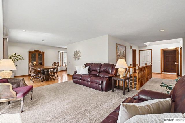 12329 Franklin Street, Omaha, NE 68154
