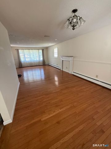 21 Cheryl Drive, Waterbury, CT 06708