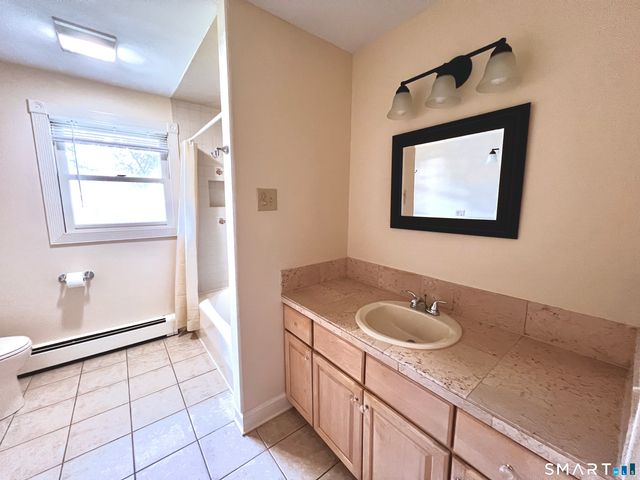 21 Cheryl Drive, Waterbury, CT 06708