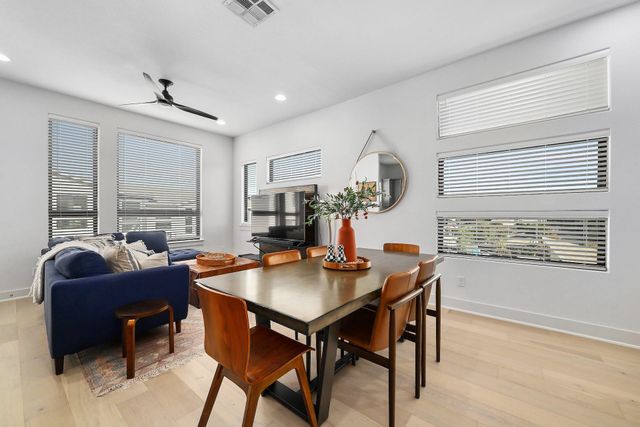 2050 Lohmans Spur RD 2301, Lakeway, TX 78734