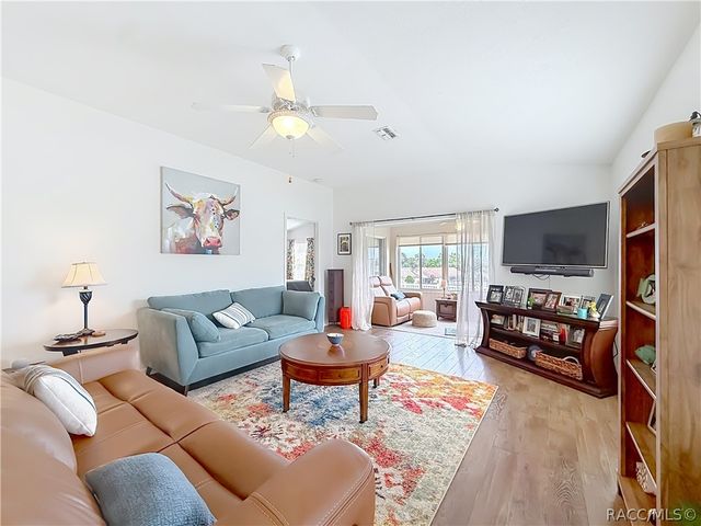 735 W Toucan Loop, Hernando, FL 34442