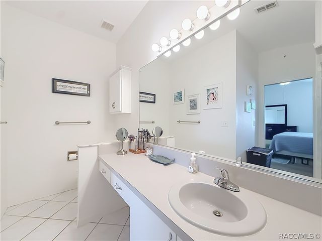 735 W Toucan Loop, Hernando, FL 34442