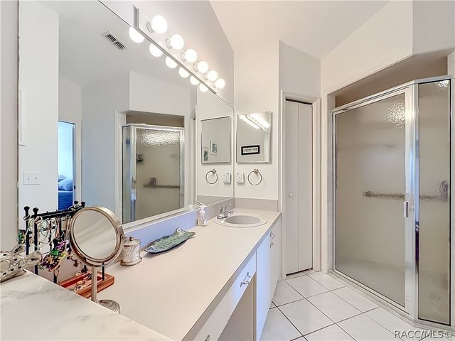 735 W Toucan Loop, Hernando, FL 34442