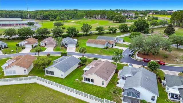 735 W Toucan Loop, Hernando, FL 34442