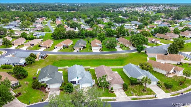 735 W Toucan Loop, Hernando, FL 34442