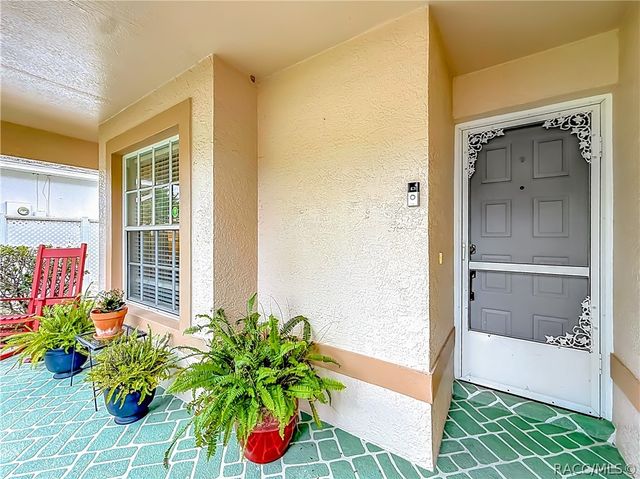 735 W Toucan Loop, Hernando, FL 34442