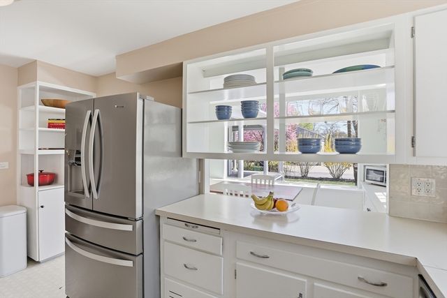 33 Blake Circle, Marlborough, MA 01752