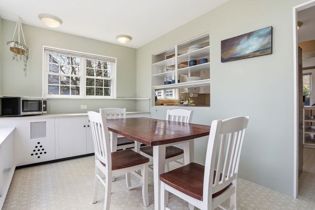 33 Blake Circle, Marlborough, MA 01752