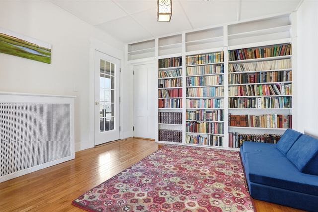 33 Blake Circle, Marlborough, MA 01752