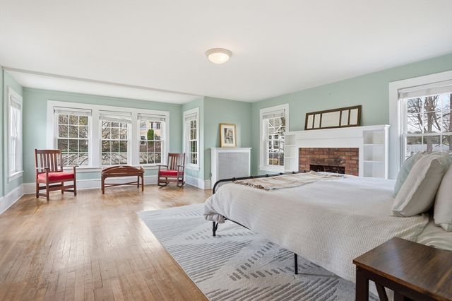 33 Blake Circle, Marlborough, MA 01752