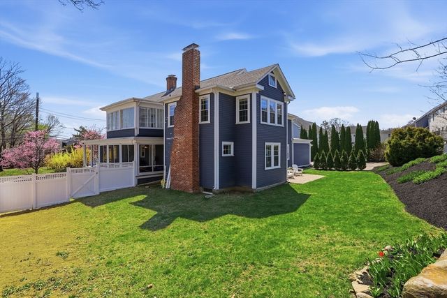 33 Blake Circle, Marlborough, MA 01752