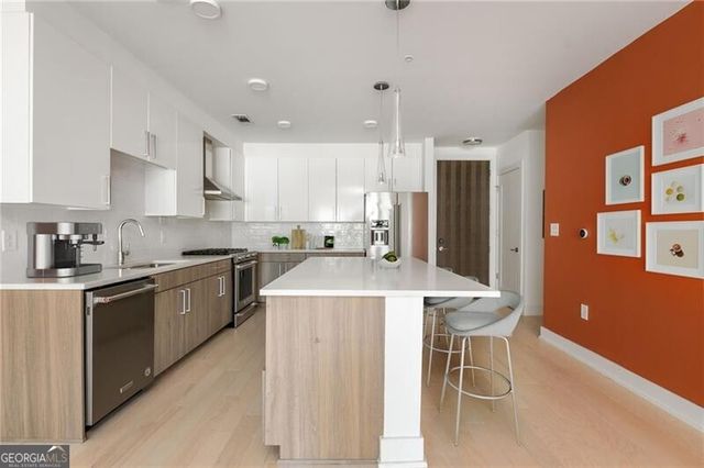 775 Juniper Street NE 515, Atlanta, GA 30308