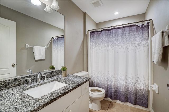 1427 Juanita PL, Cape Coral, FL 33909