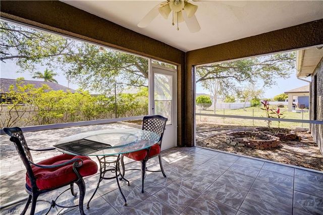1427 Juanita PL, Cape Coral, FL 33909