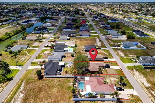 1427 Juanita PL, Cape Coral, FL 33909