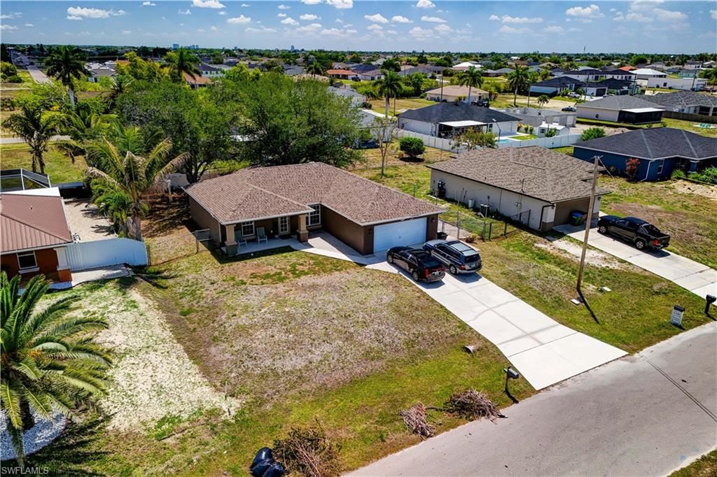 Image 28 of property listing at 1427 Juanita PL, Cape Coral, FL 33909